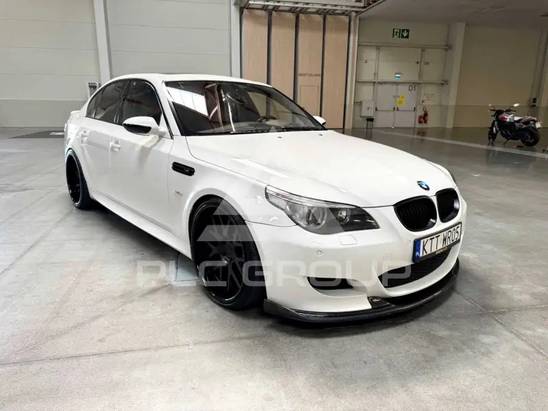 2005 BMW M5