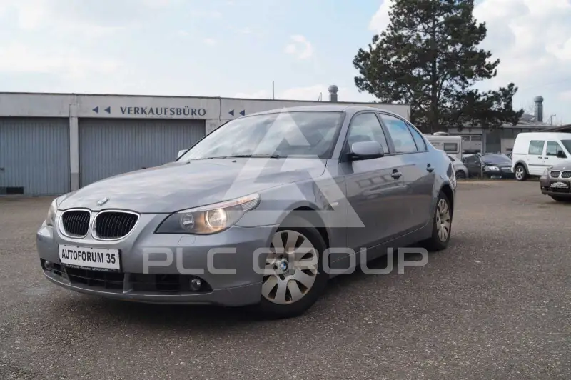 2005 BMW 520