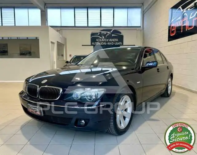 2005 BMW 730
