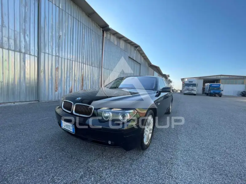 2005 BMW 730