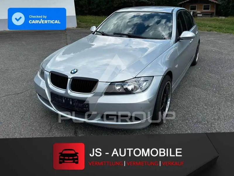 2005 BMW 318