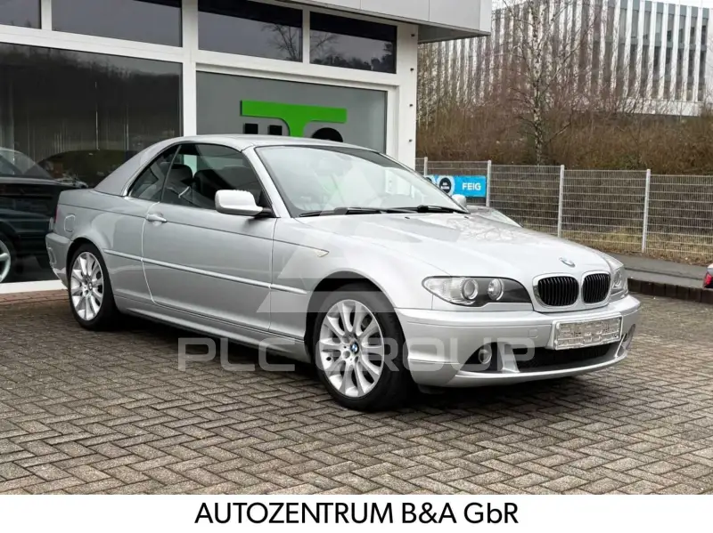 2005 BMW 318