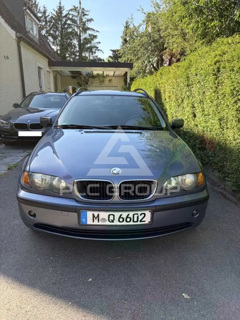 2005 BMW 318