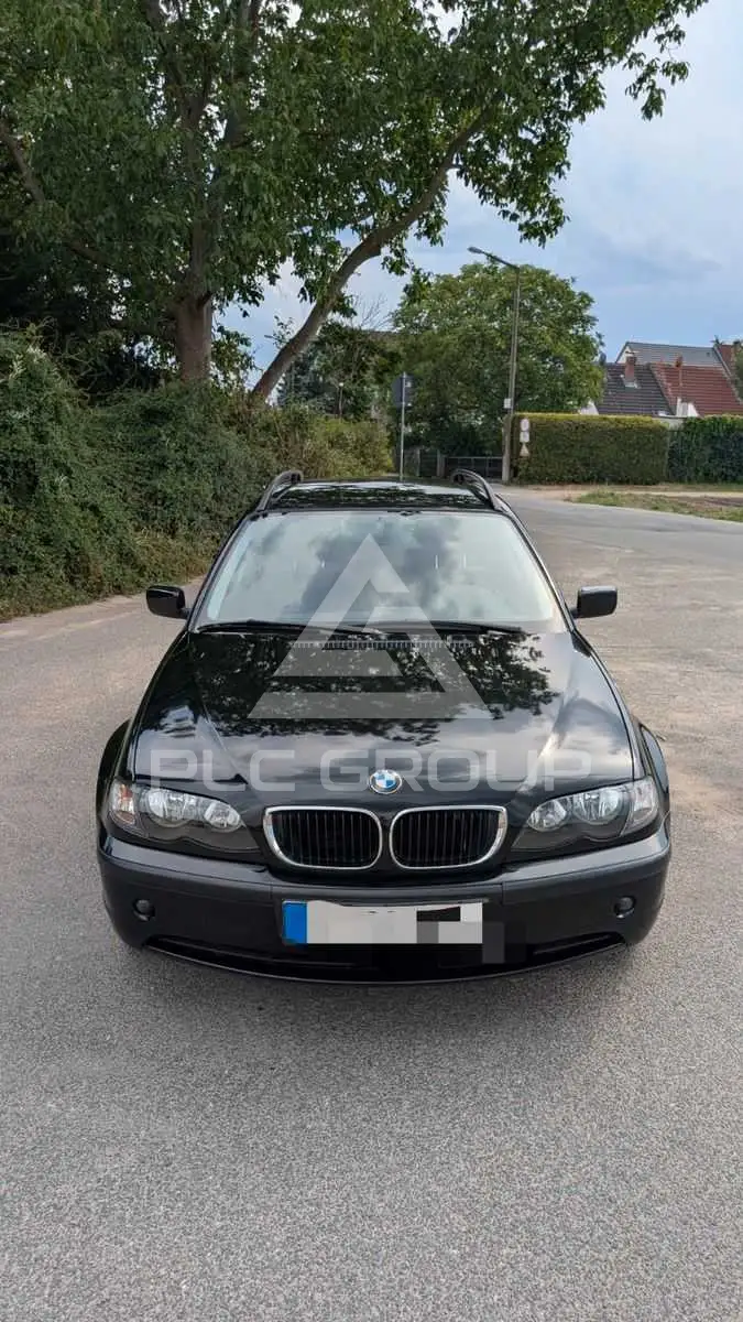2005 BMW 318