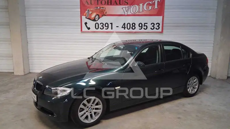 2005 BMW 318