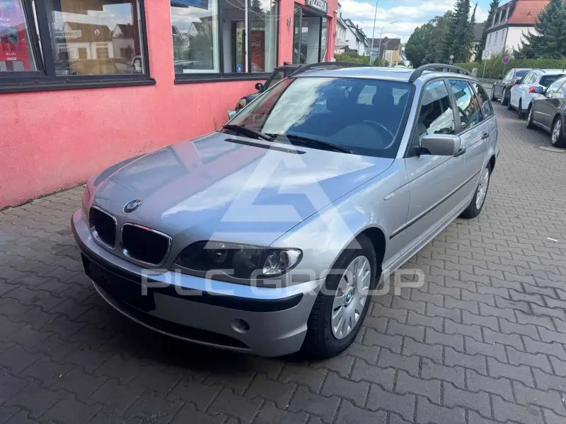 2005 BMW 318