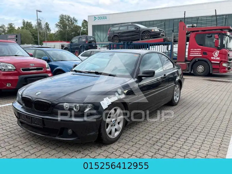 2005 BMW 318