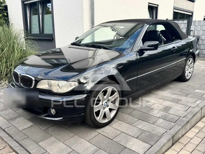 2005 BMW 318