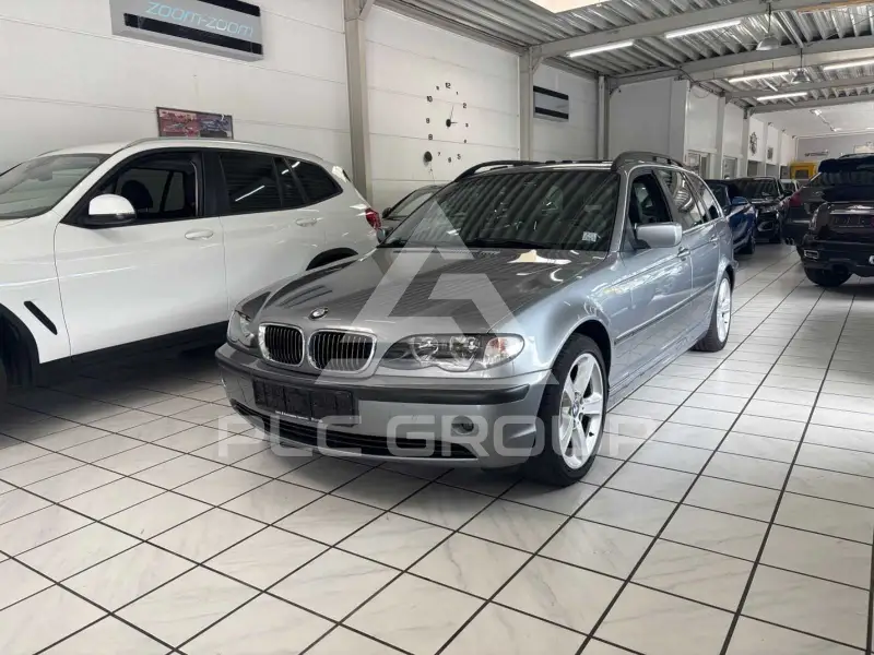 2005 BMW 318