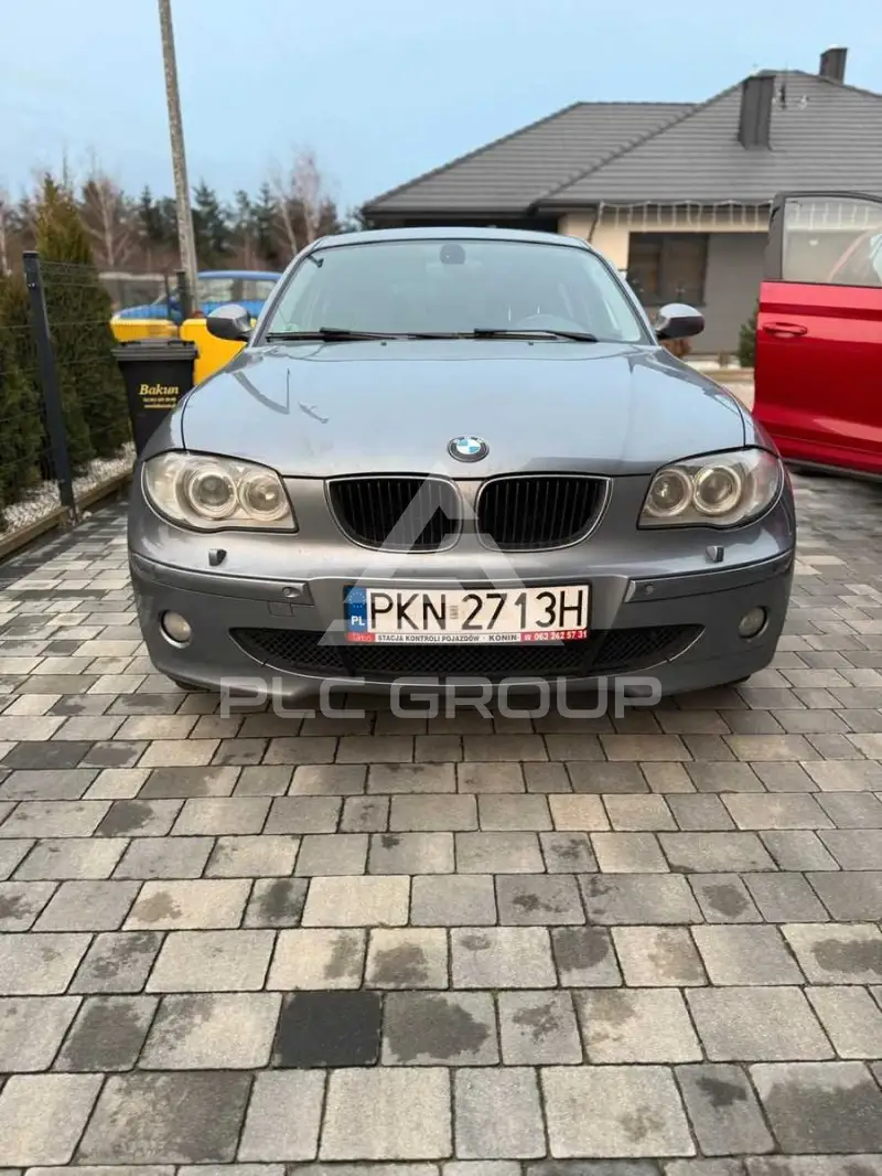 2005 BMW 120