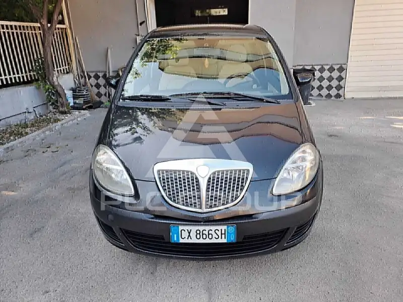 2005 Lancia Musa