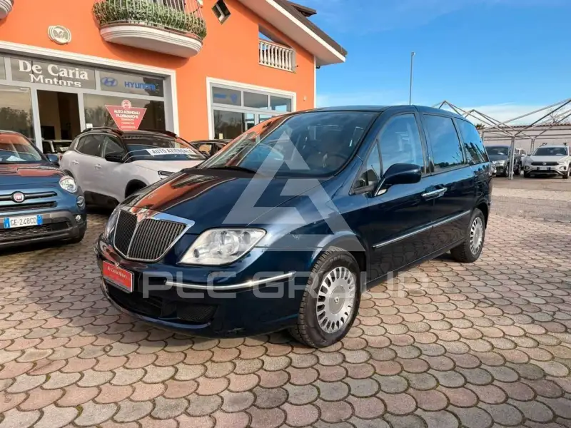 2005 Lancia Phedra