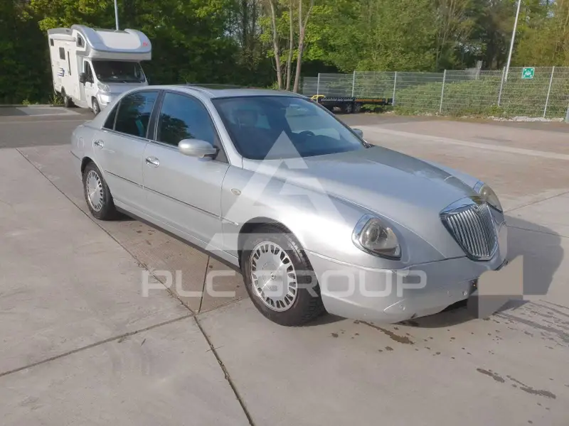 2005 Lancia Thesis