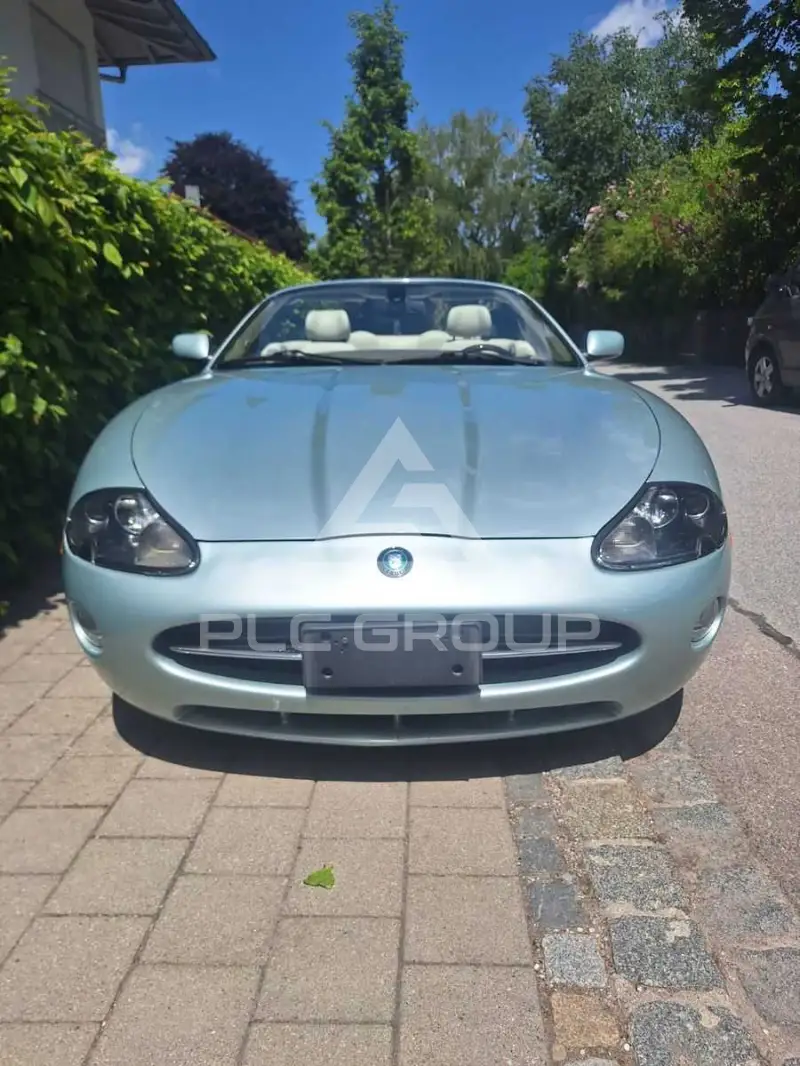 2005 Jaguar XK8