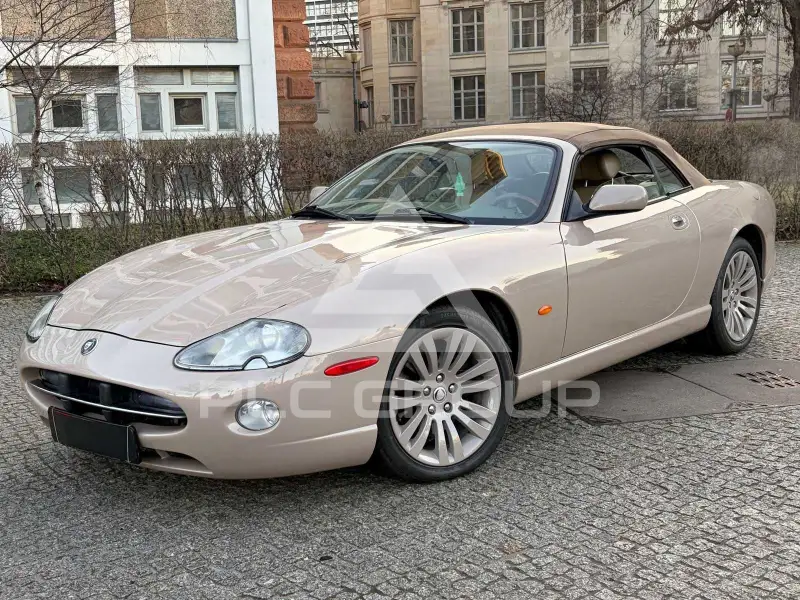 2005 Jaguar XK8