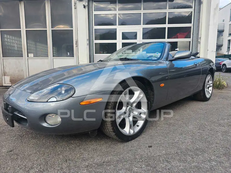 2005 Jaguar XK8