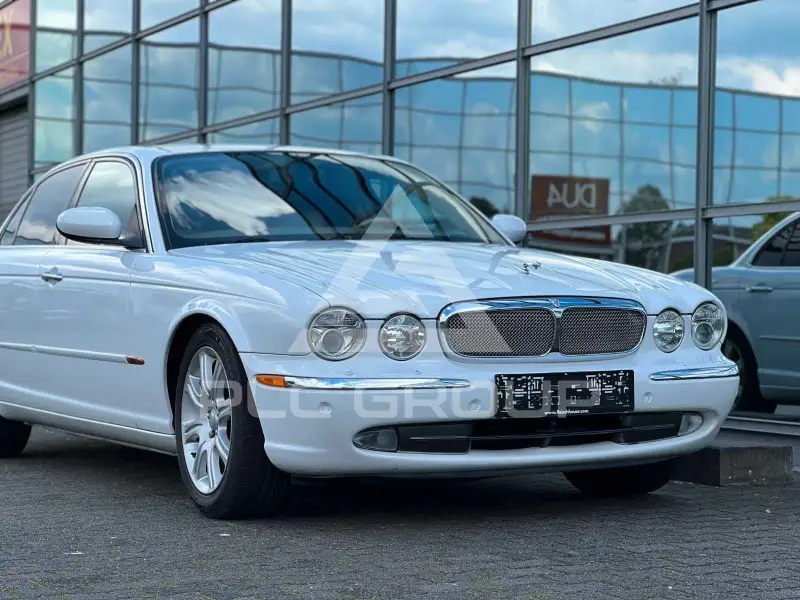 2005 Jaguar XJ