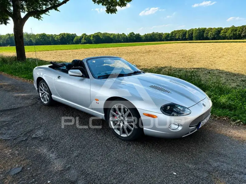 2005 Jaguar XKR