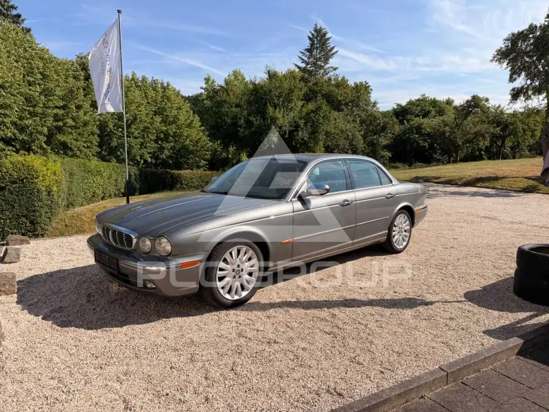 2005 Jaguar XJ