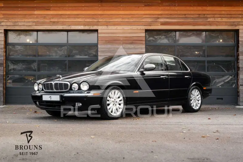 2005 Jaguar XJ