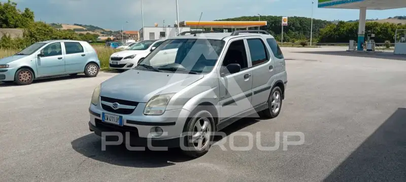 2005 Suzuki Ignis