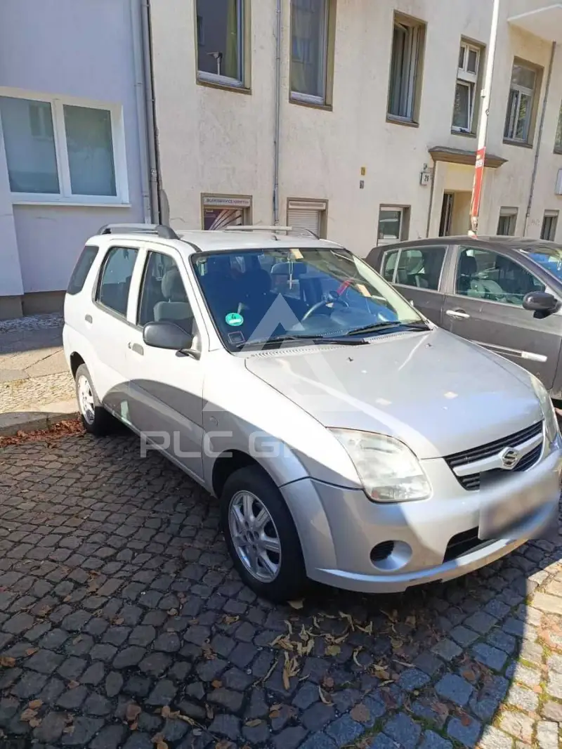 2005 Suzuki Ignis