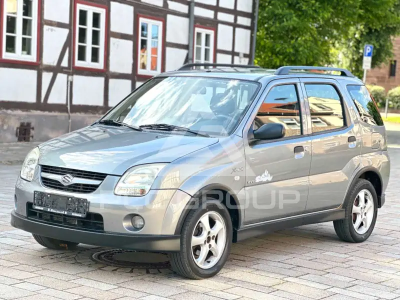 2005 Suzuki Ignis