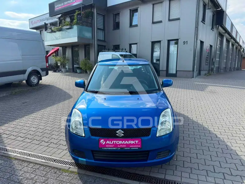 2005 Suzuki SWIFT