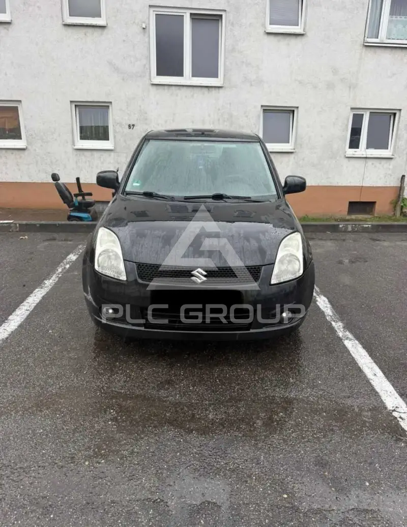 2005 Suzuki SWIFT