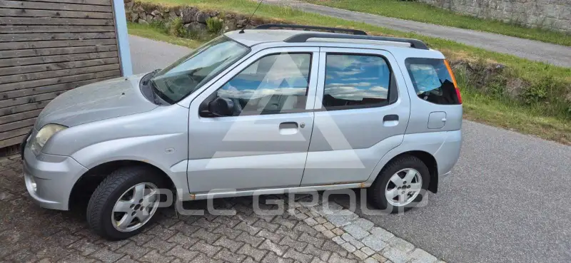2005 Subaru Justy