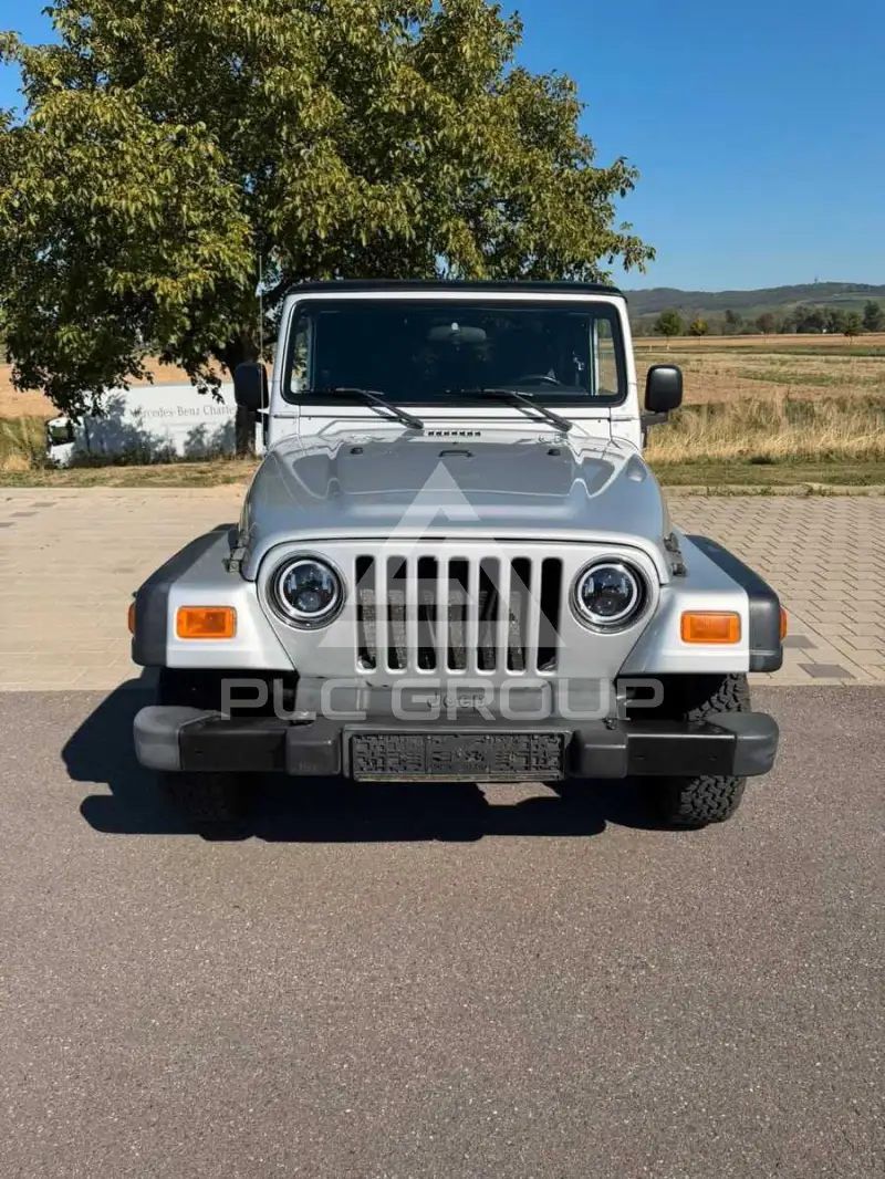 2005 Jeep WRANGLER