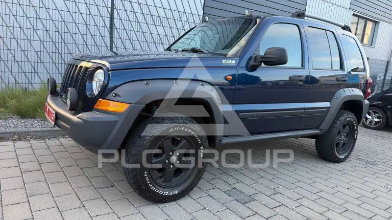 2005 Jeep CHEROKEE