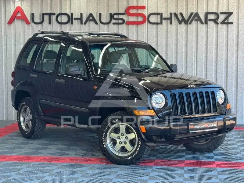 2005 Jeep CHEROKEE