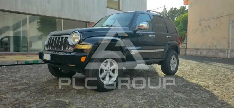 2005 Jeep CHEROKEE