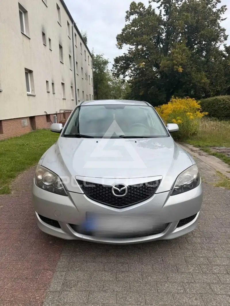 2005 Mazda 3