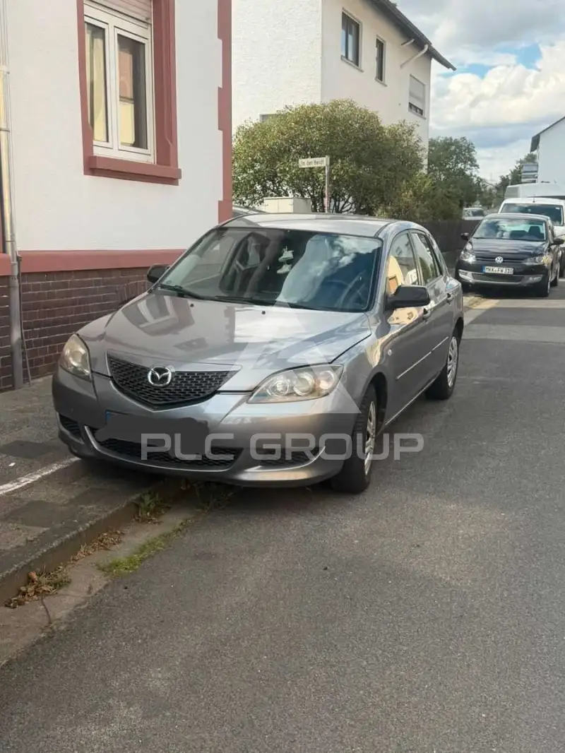 2005 Mazda 3