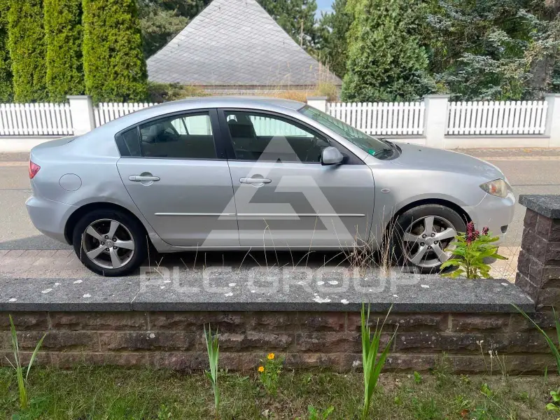 2005 Mazda 3