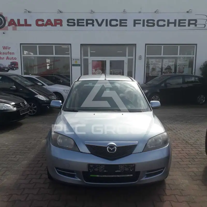 2005 Mazda 2