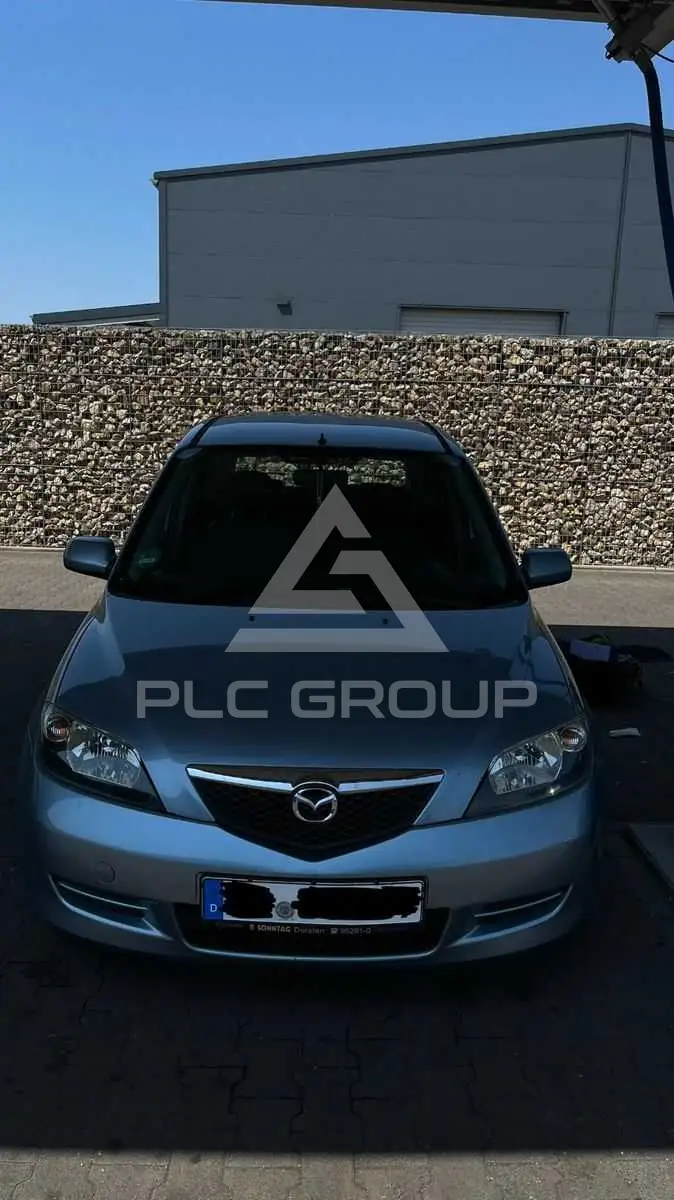 2005 Mazda 2