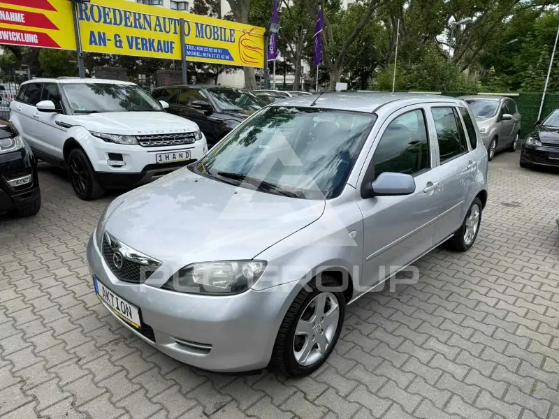 2005 Mazda 2