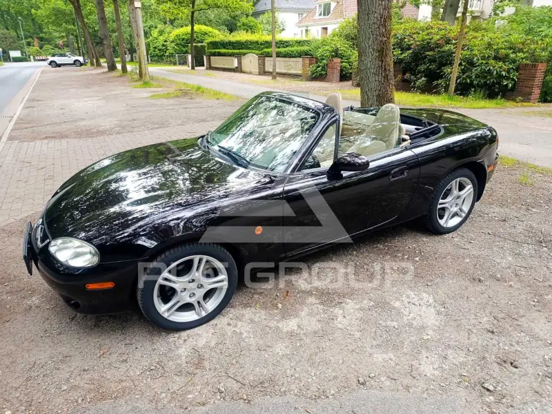 2005 Mazda MX-5