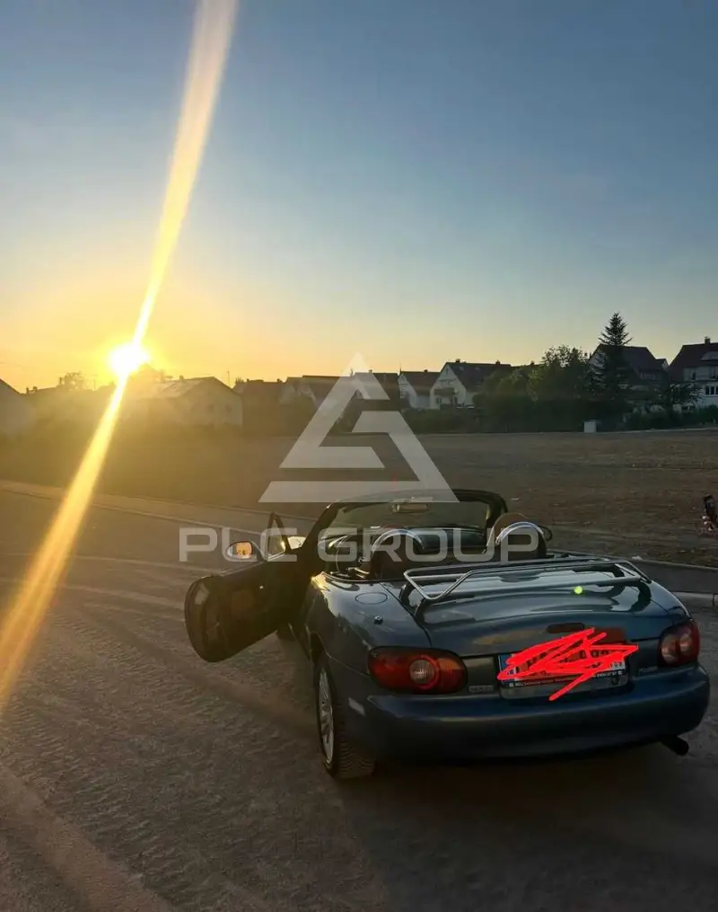 2005 Mazda MX-5