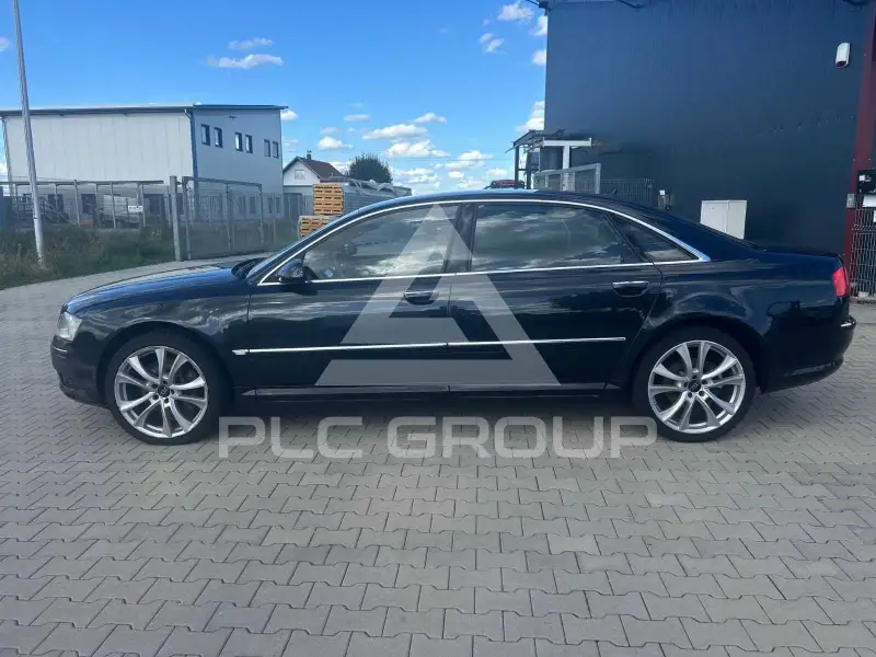 2005 Audi A8