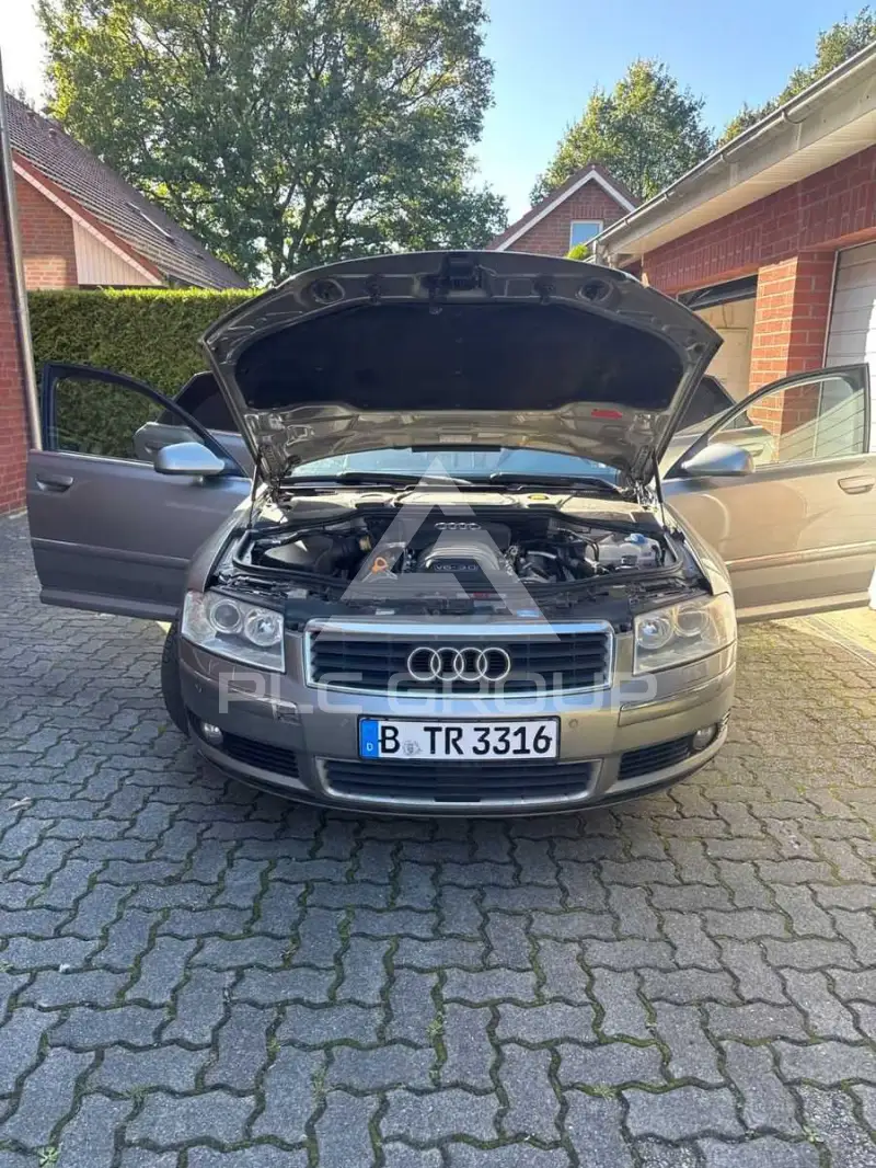 2005 Audi A8