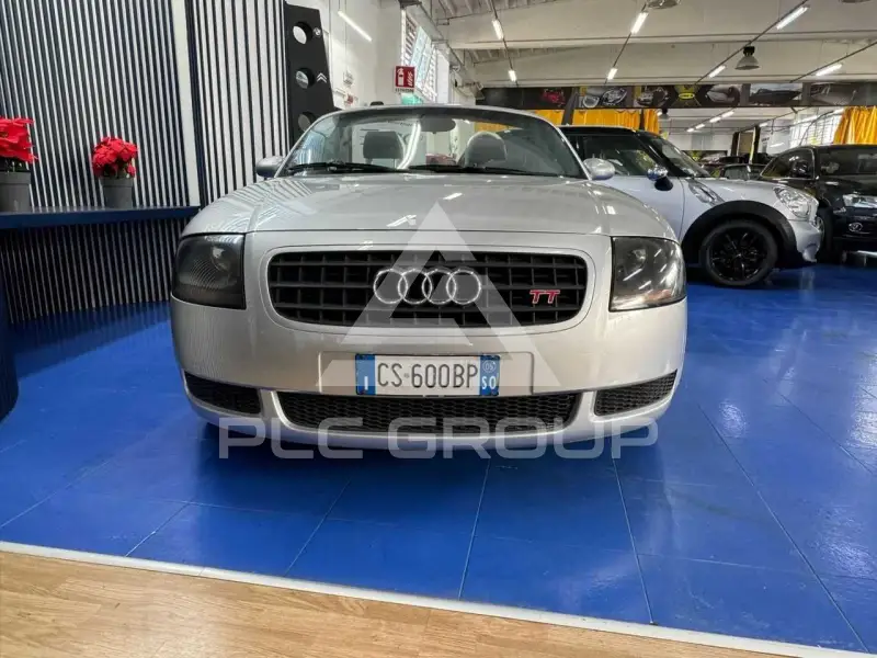 2005 Audi TT