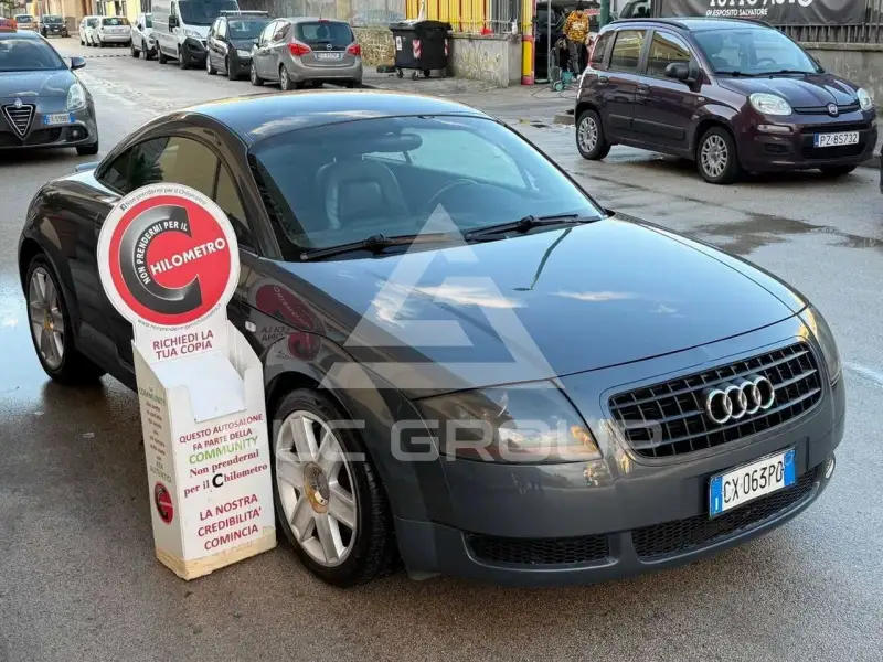 2005 Audi TT
