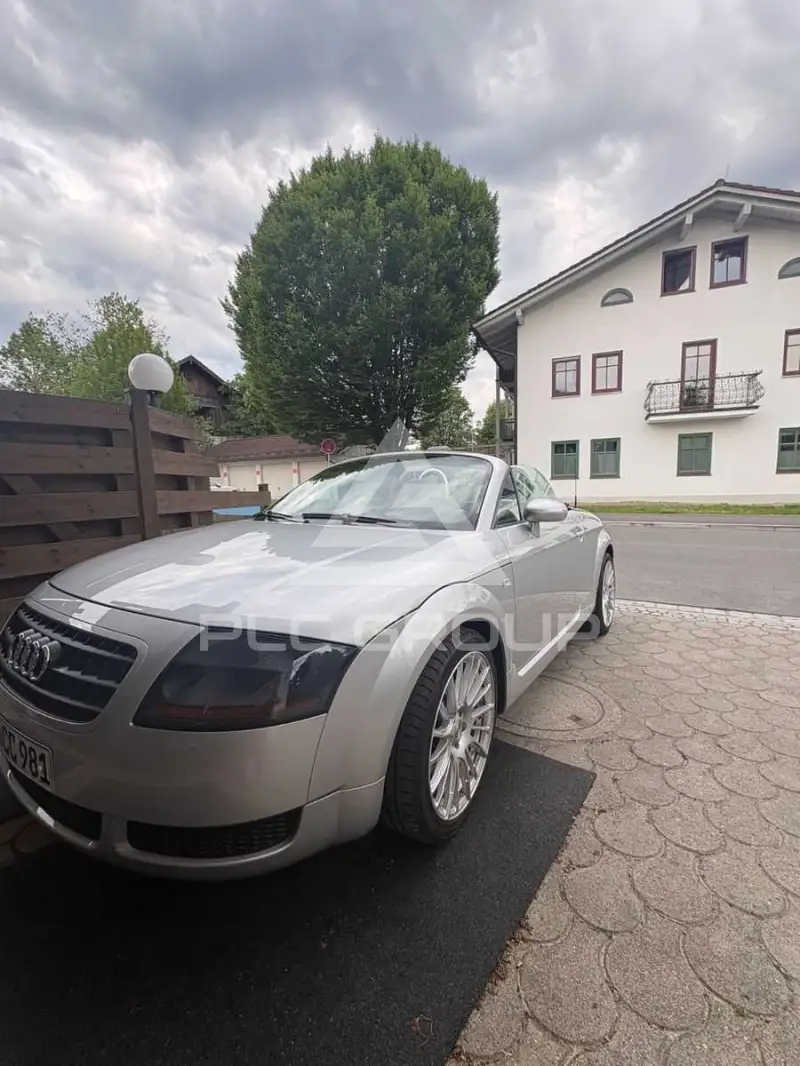 2005 Audi TT