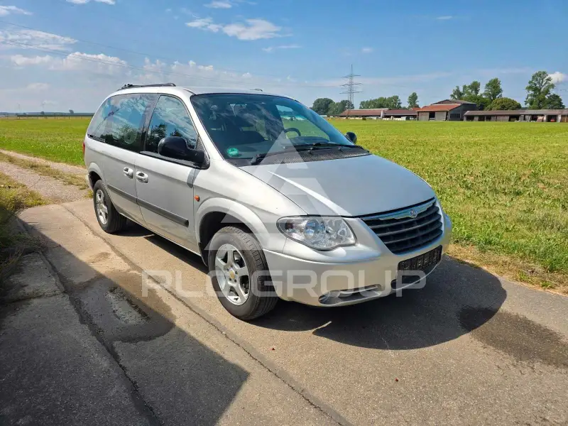 2005 Chrysler Grand Voyager