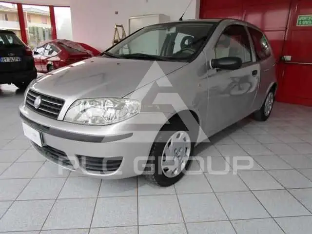2005 Fiat Punto