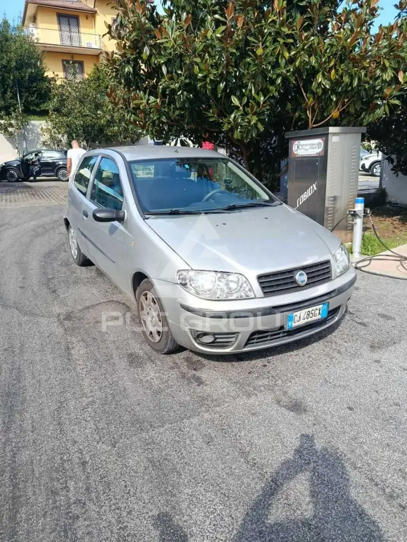 2005 Fiat Punto